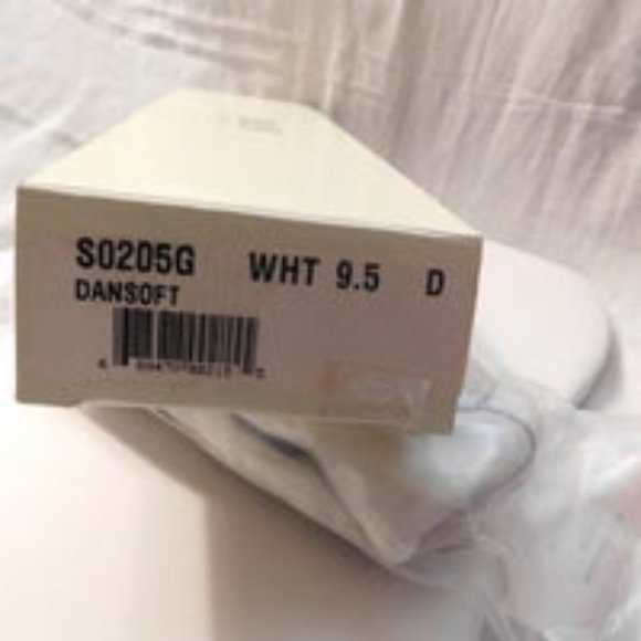 Bloch Dansoft Ballet Slipper Girl's Size 9.5D White New in Box - Picture 2 of 6